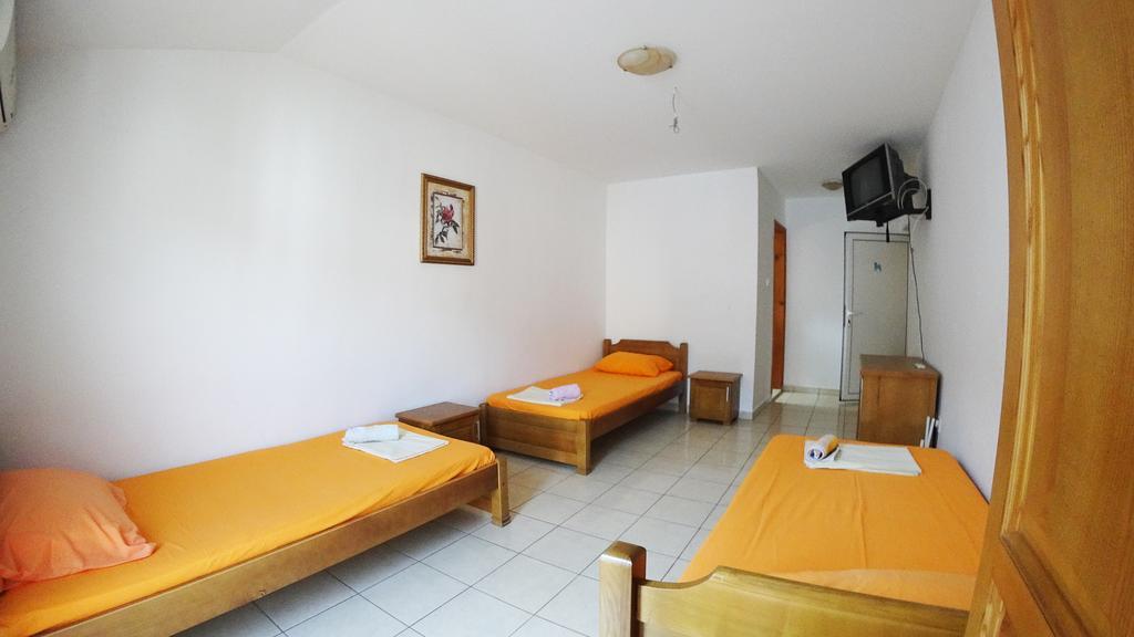 Guesthouse Sun Hostel Budva Exterior photo