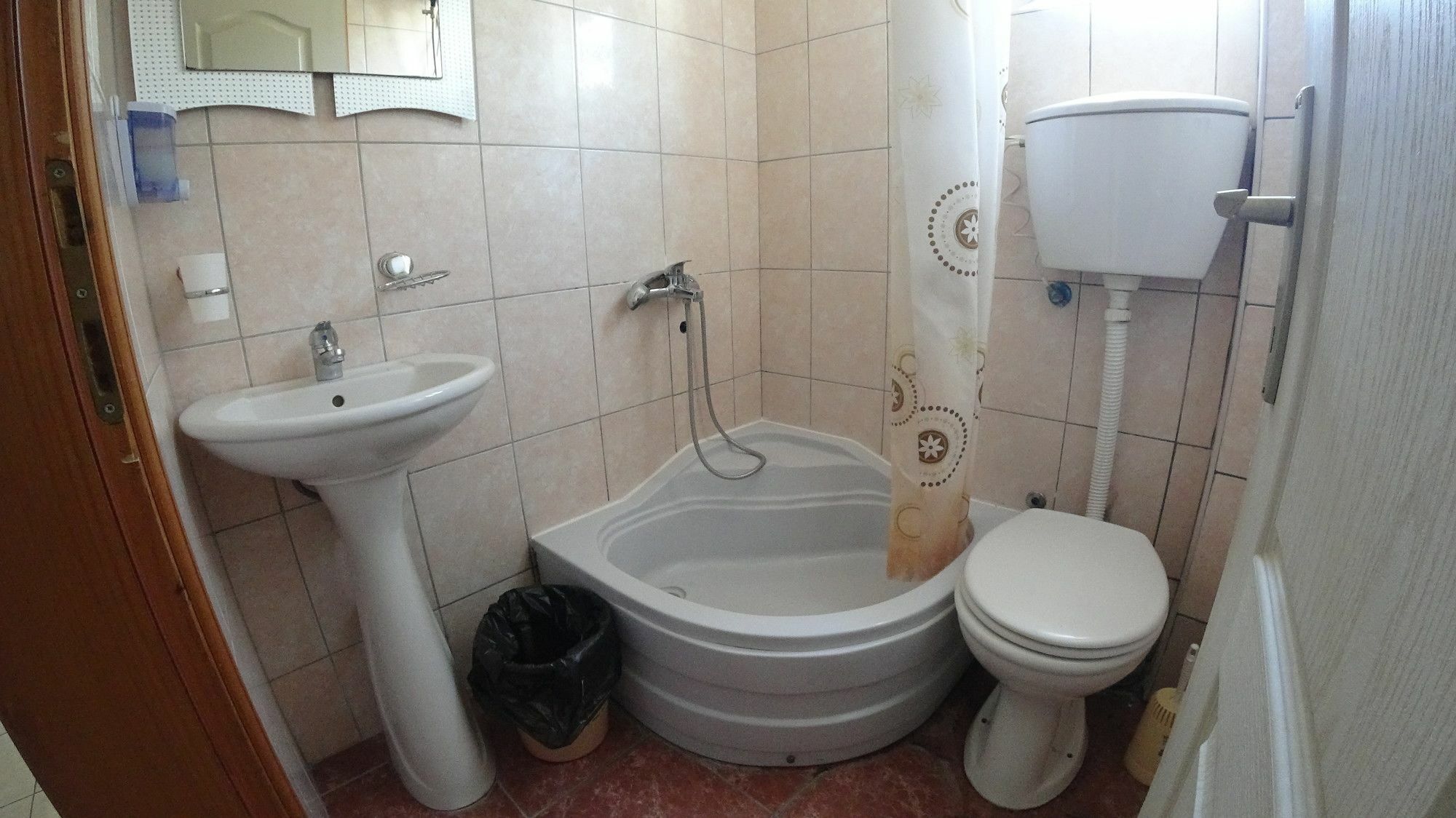 Guesthouse Sun Hostel Budva Exterior photo